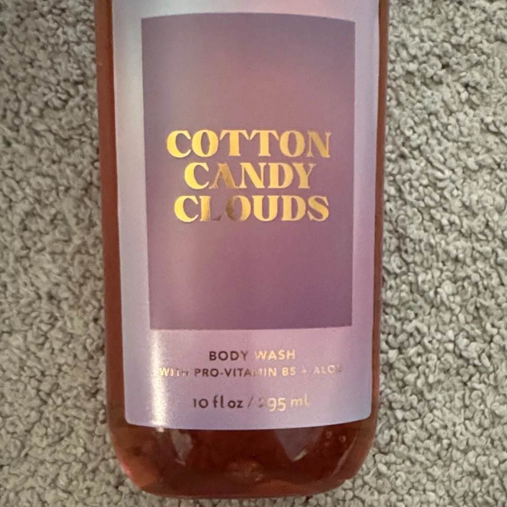 Bath & Body Works Cotton Candy Clouds Body Wash
